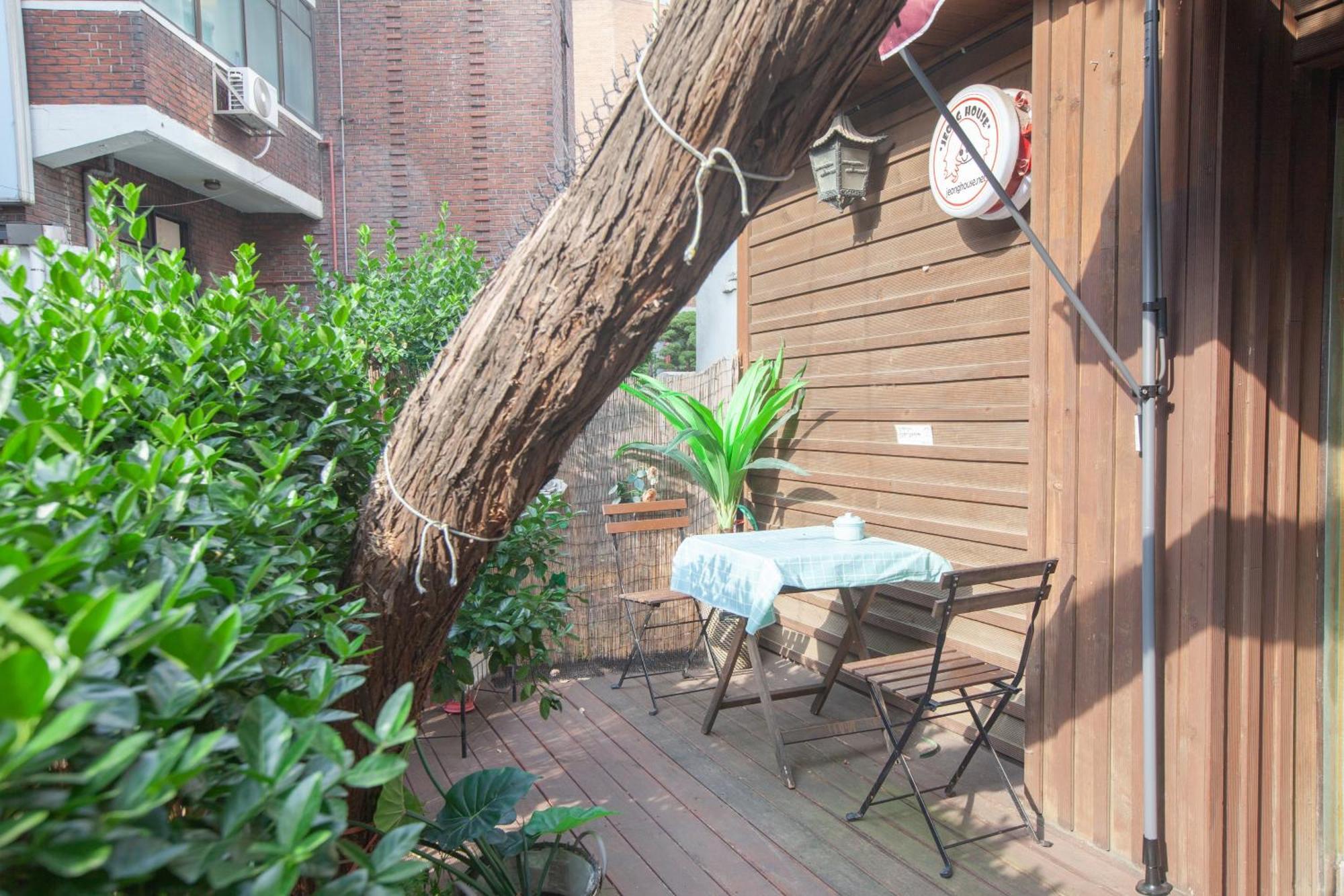 Hotel Jeong House Seúl Exterior foto